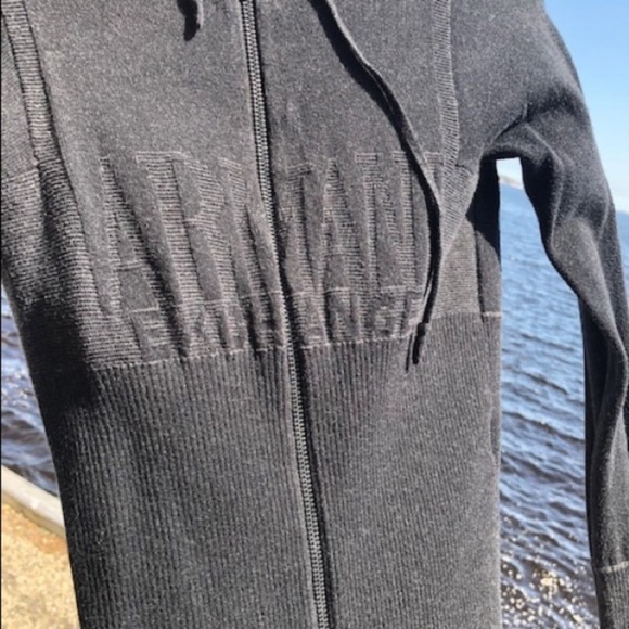 Armani exchange sweater size S - Picture 10 of 12